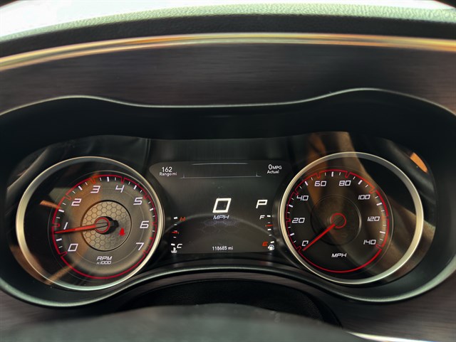Dodge Charger photo 7