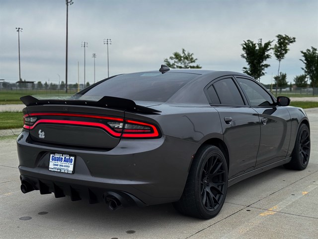 Dodge Charger photo 16