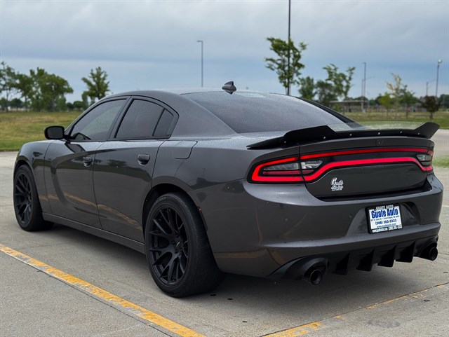 Dodge Charger photo 14