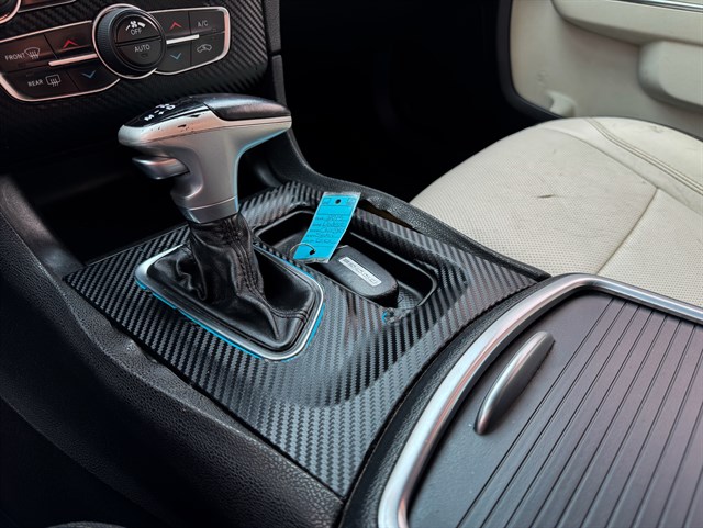 Dodge Charger photo 9