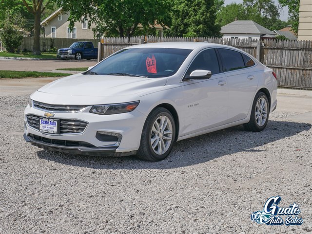 Chevrolet Malibu photo 3