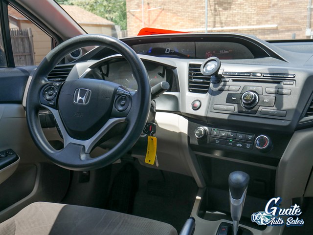 Honda Civic photo 9