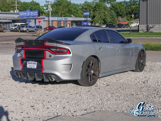 Dodge Charger photo 14