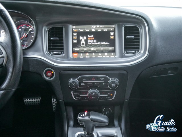 Dodge Charger photo 9