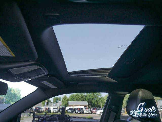 Dodge Charger photo 6