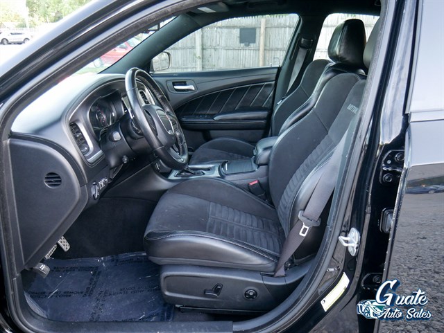 Dodge Charger photo 6