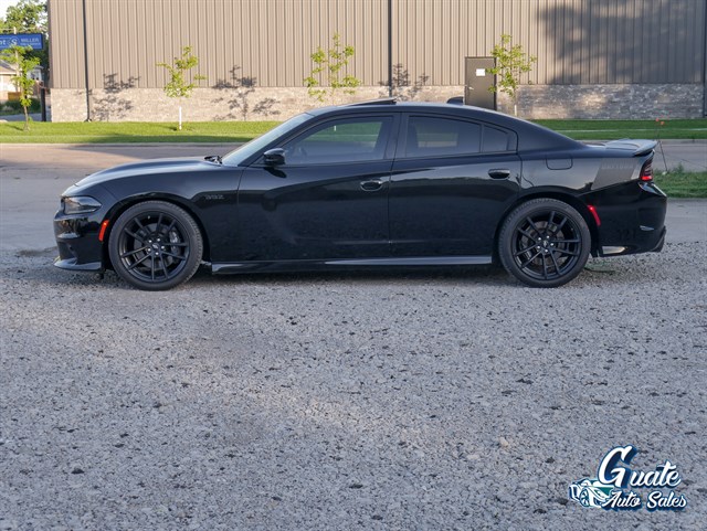 Dodge Charger photo 4