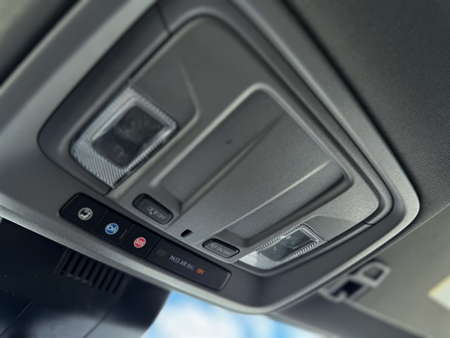 Chevrolet Silverado photo 11