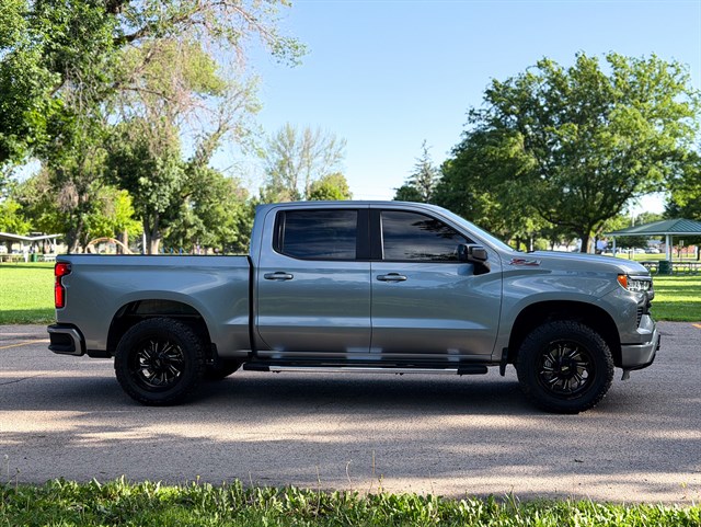 Chevrolet Silverado photo 22