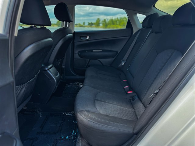 Kia Optima photo 14