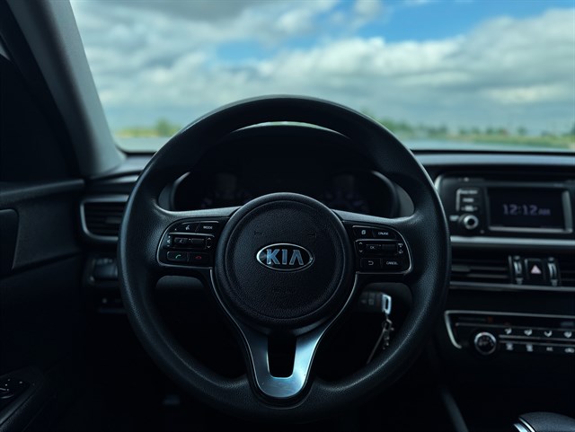 Kia Optima photo 7