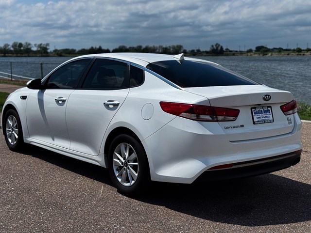 Kia Optima photo 16