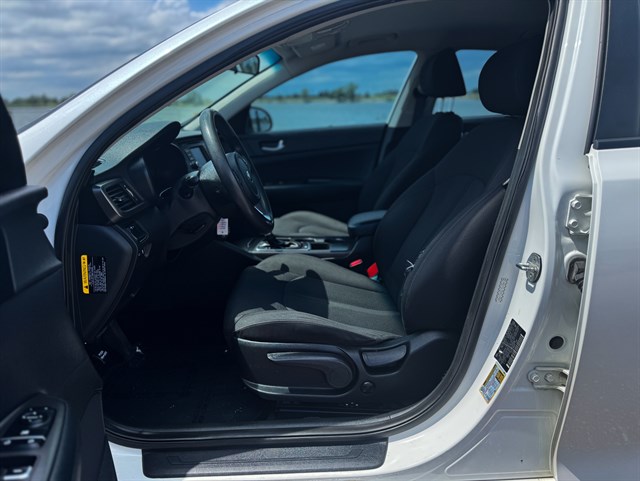 Kia Optima photo 13