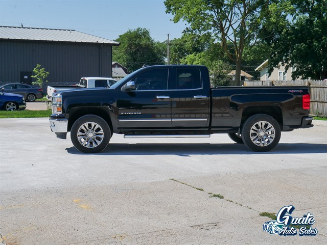 Chevrolet Silverado photo 4
