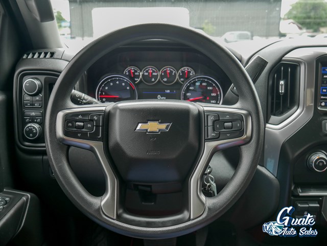 Chevrolet Silverado photo 7