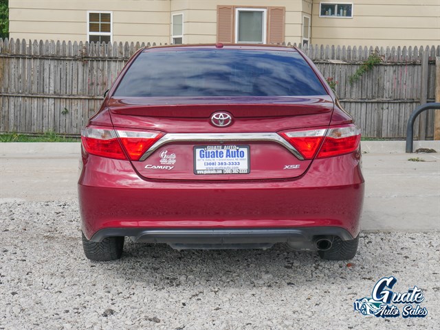Toyota Camry photo 12