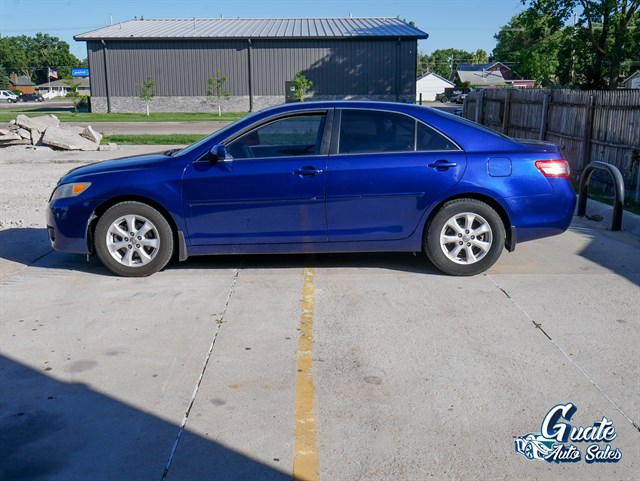 Toyota Camry photo 4