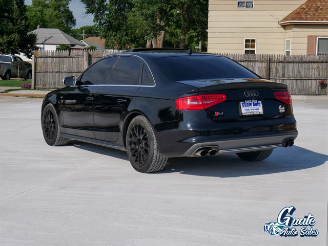 Audi S4 photo 12