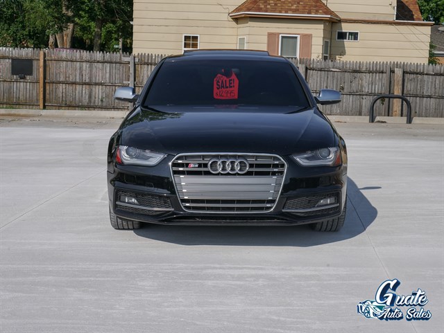 Audi S4 photo 2