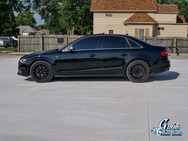 Audi S4 photo 4