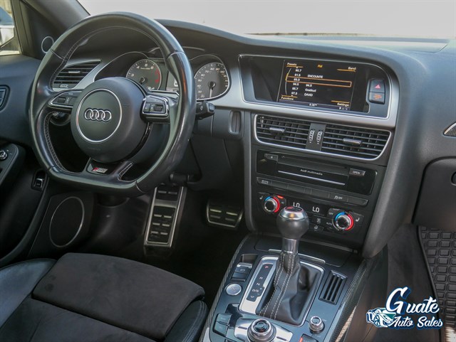 Audi S4 photo 9
