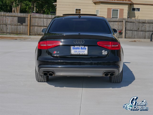 Audi S4 photo 13