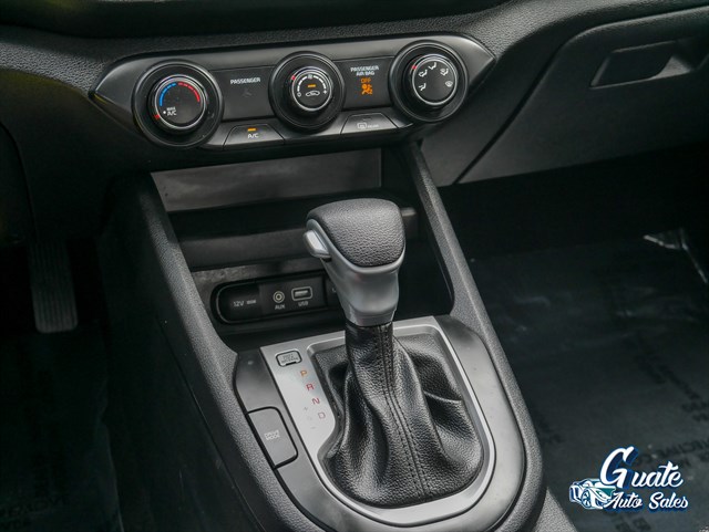 Kia Forte photo 9