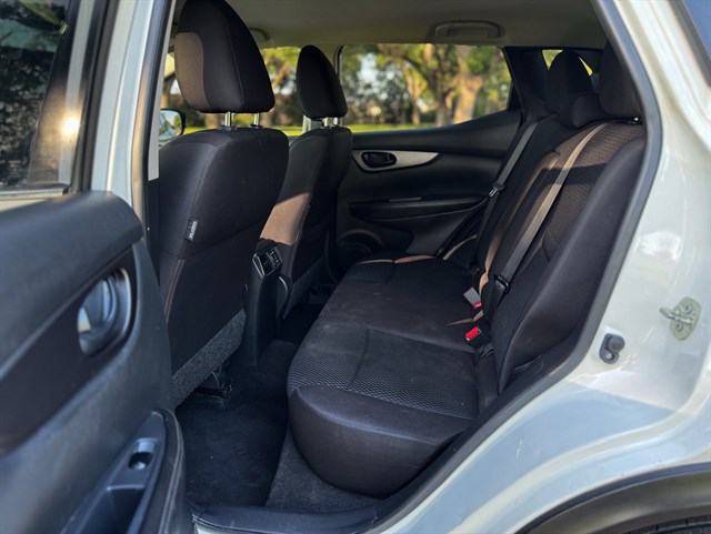 Nissan Rogue Sport photo 11