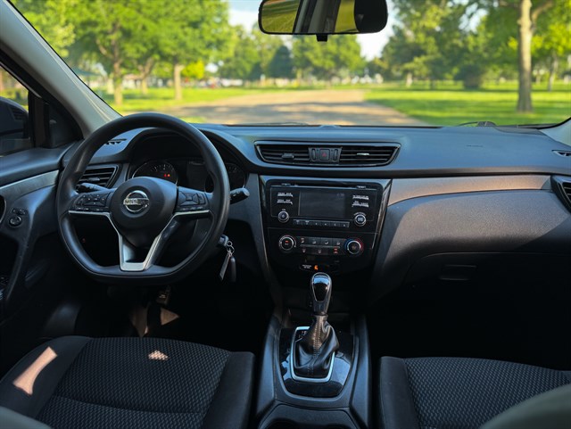 Nissan Rogue Sport photo 10