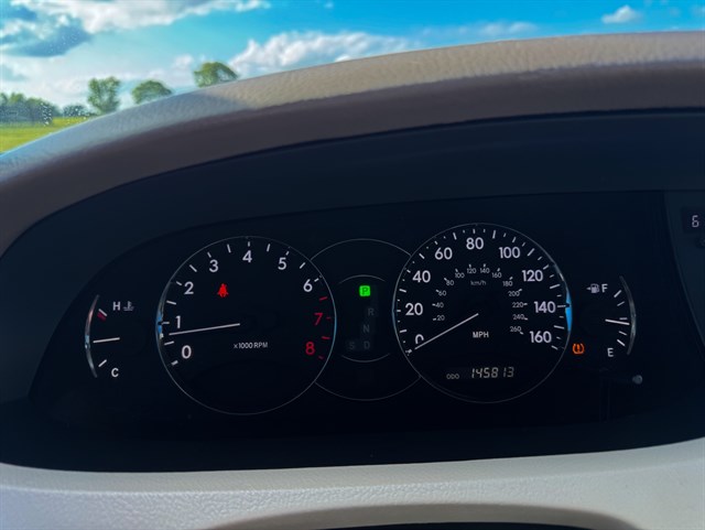 Toyota Avalon photo 8