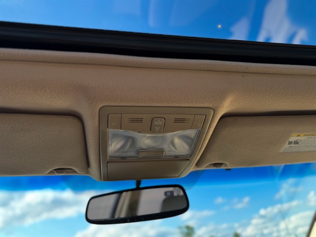 Toyota Avalon photo 11