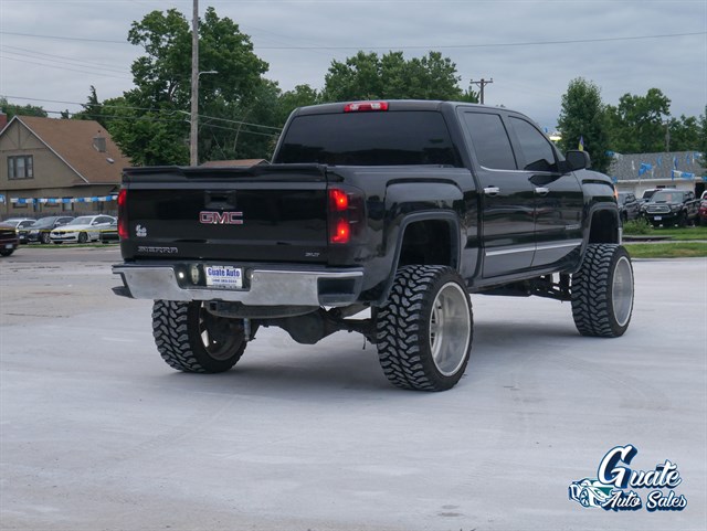 GMC Sierra photo 13