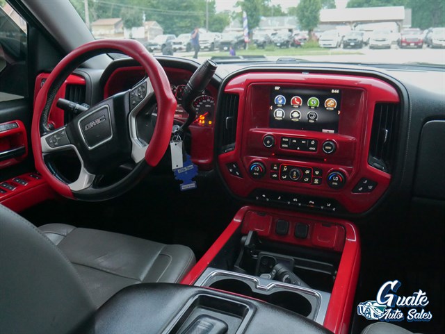 GMC Sierra photo 9