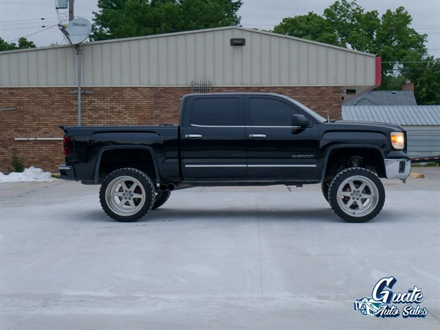 GMC Sierra photo 14