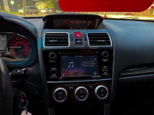 Subaru WRX photo 9
