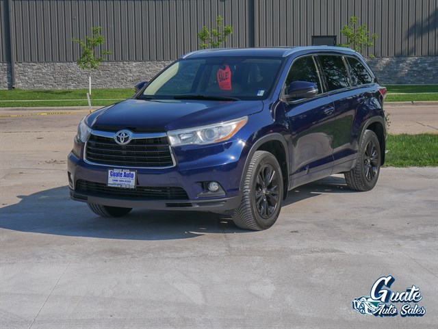Toyota Highlander photo 3