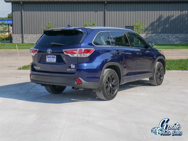 Toyota Highlander photo 15