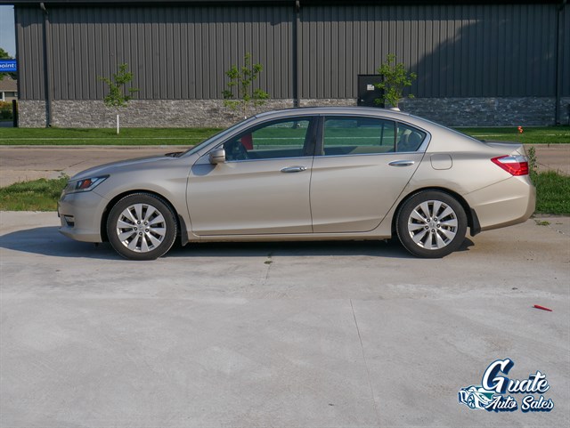 Honda Accord photo 4