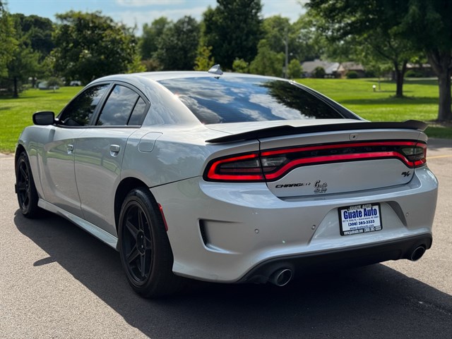 Dodge Charger photo 16