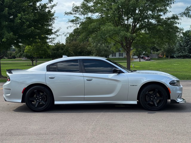 Dodge Charger photo 21