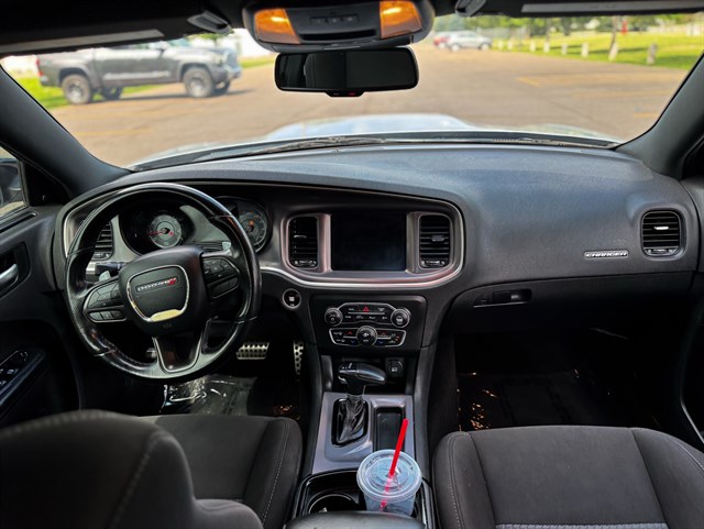Dodge Charger photo 5