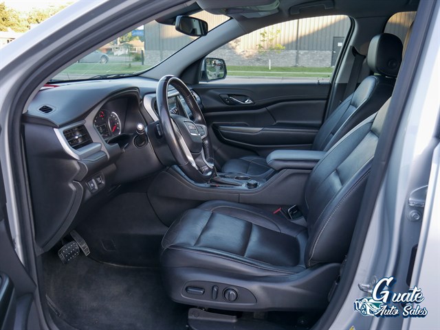 GMC Acadia photo 5