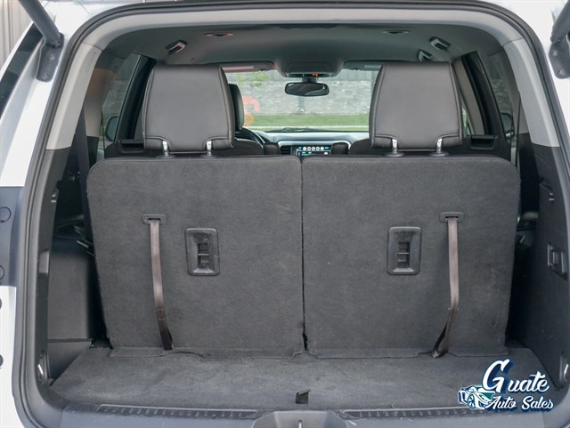 GMC Acadia photo 13