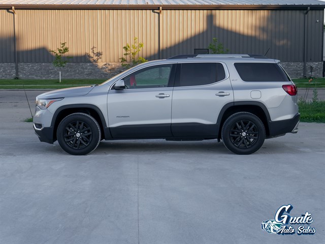 GMC Acadia photo 4