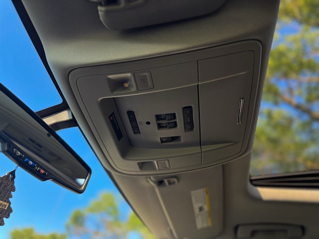 Chevrolet Silverado photo 9