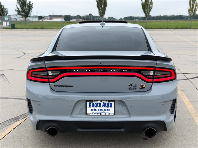 Dodge Charger photo 12