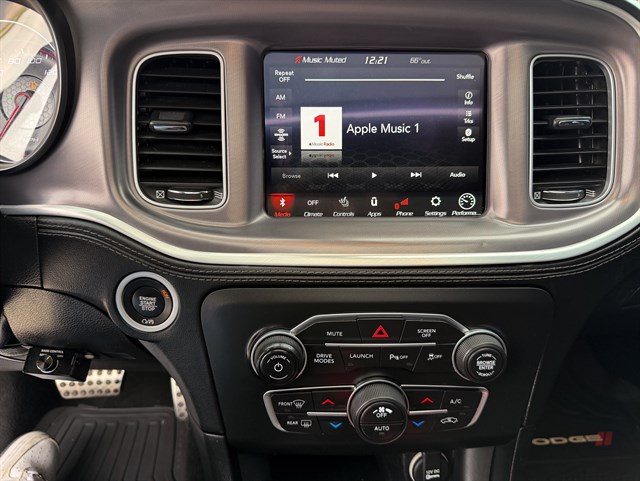Dodge Charger photo 8
