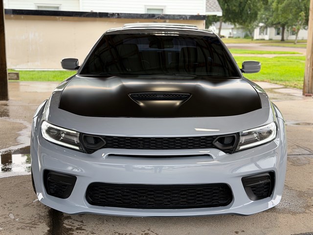 Dodge Charger photo 3