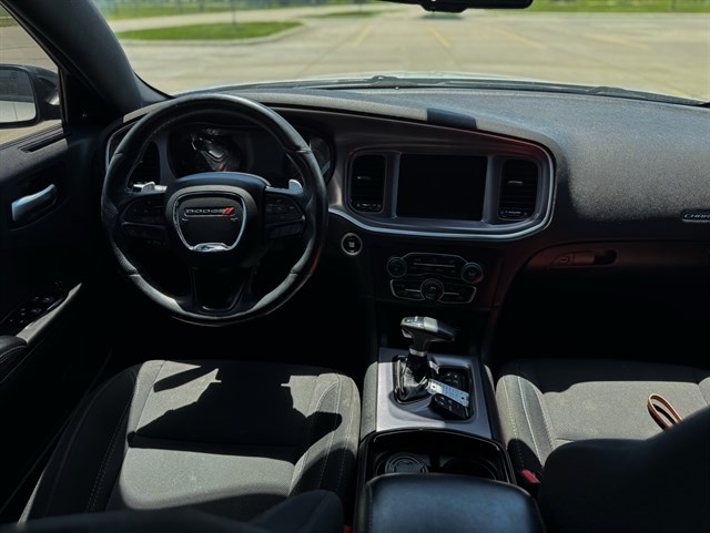 Dodge Charger photo 5