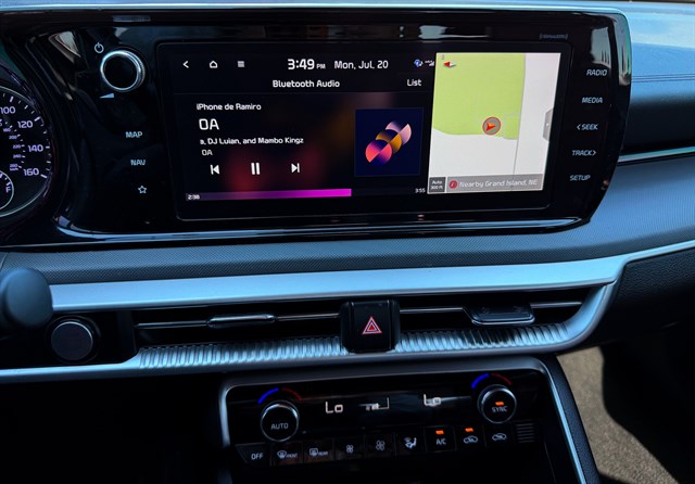 Kia K5 photo 8
